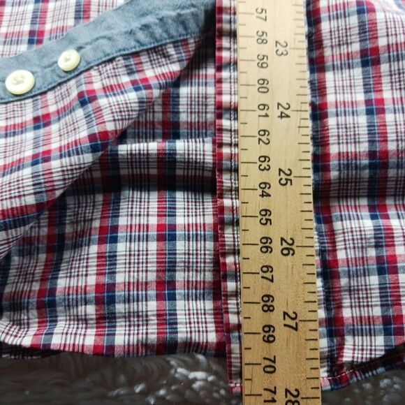 Nautica Casual Button Down Men's Medium. Red/White/ Blue Striped. 100% Cotton... - Picture 10 of 10